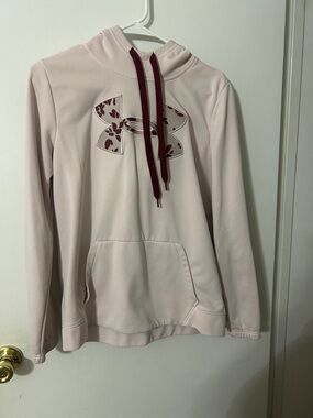 Under Armour Women's Light Pink Pullover Hoodie with Maroon Accents